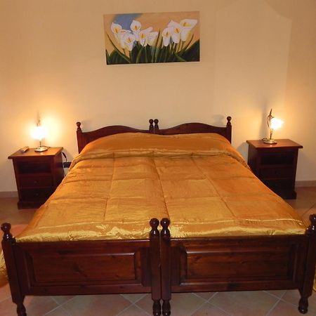 Agriturismo Tenute Pollara Roccamena Pokój zdjęcie