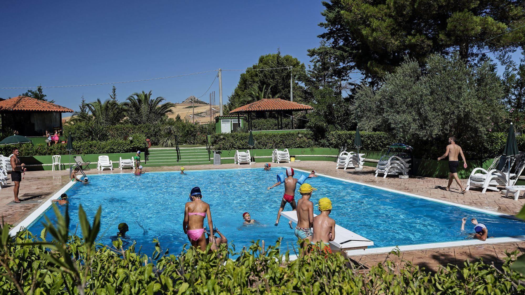 Agriturismo Tenute Pollara Roccamena Zewnętrze zdjęcie